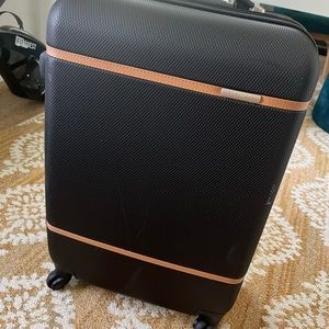 Carry On Hard Shell Suitcase